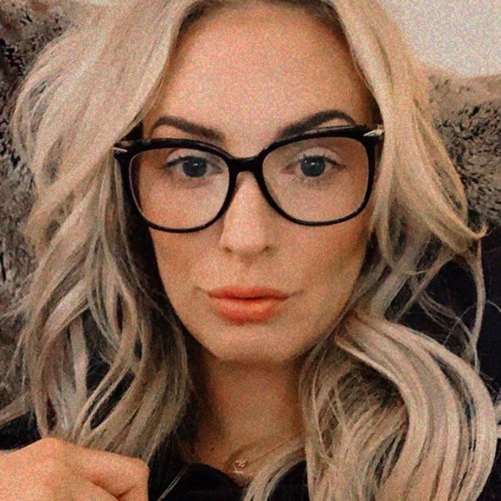 Meet your Posher, Jessica